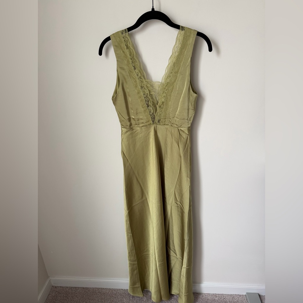 Olive Green lace trim Sleeveless maxi slip Dress - Picture 4 of 5